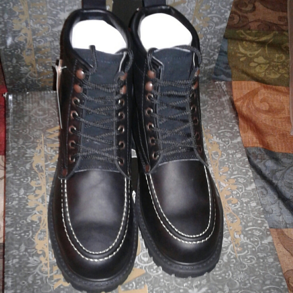 work boots - Picture 2 of 4